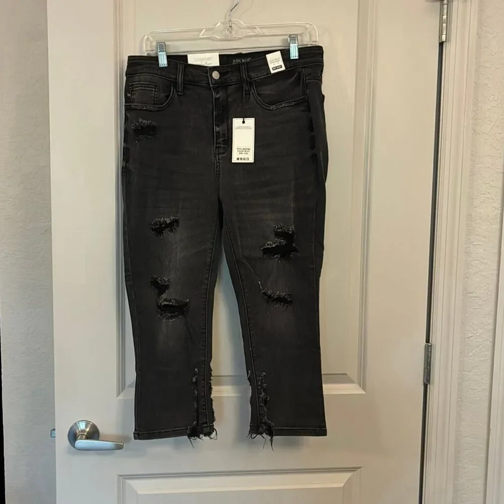 Judy Blue skinny fit Capri women’s size 11