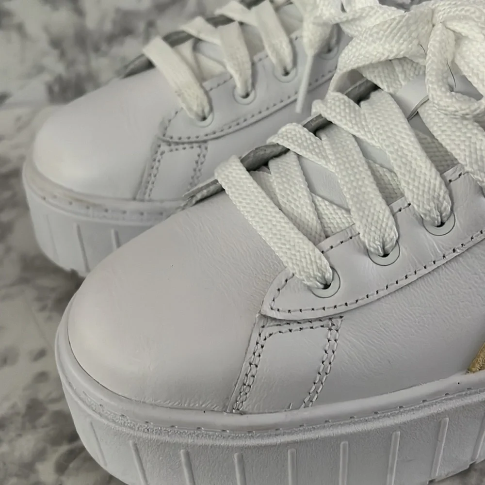 Puma Mayze Triplex Women’s Sneakers Size 9 Like New
