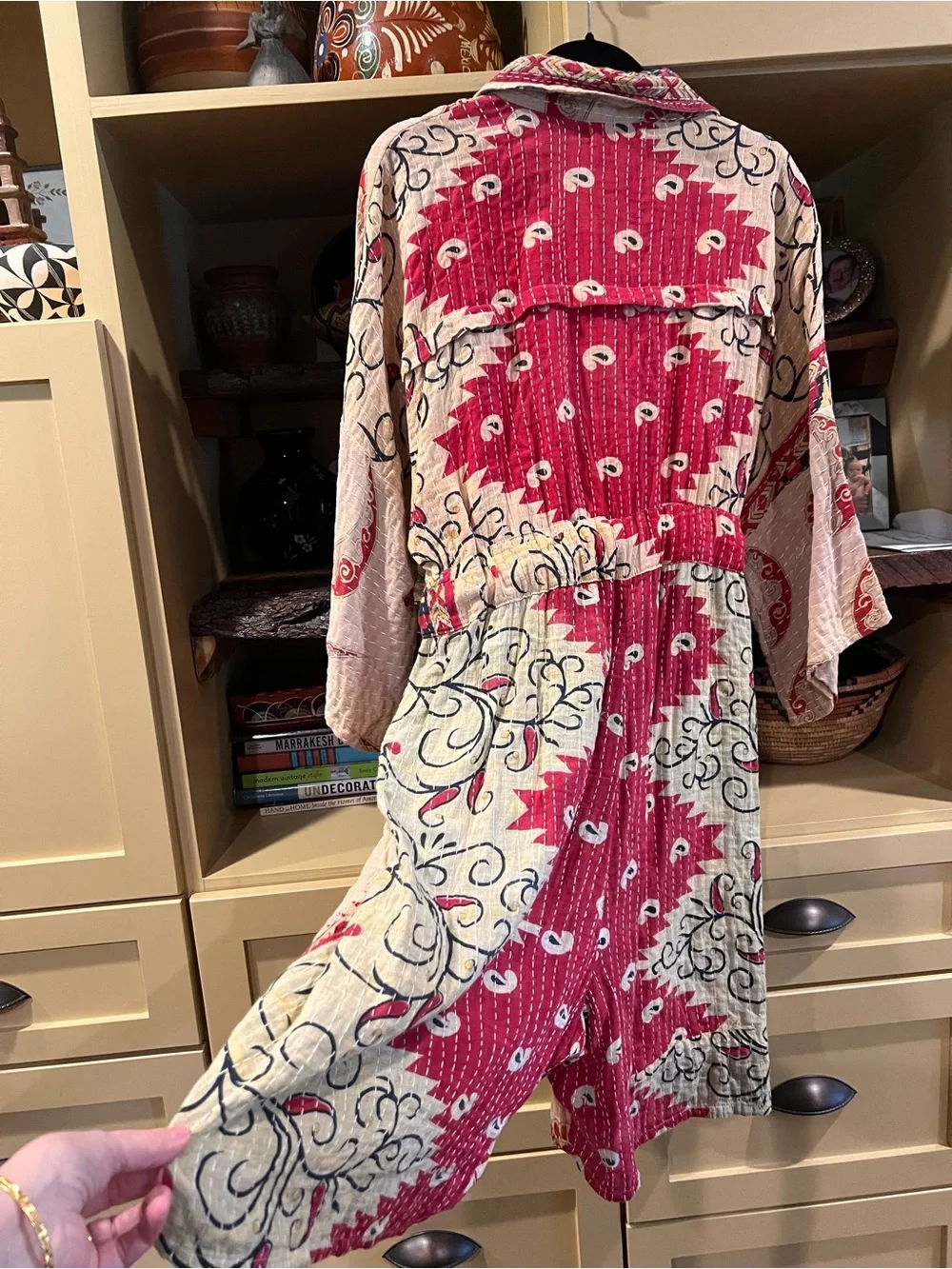 Kantha Bae details comfort pocket