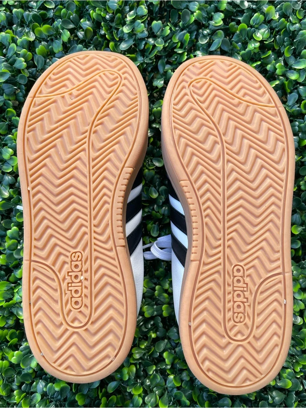 adidas men low