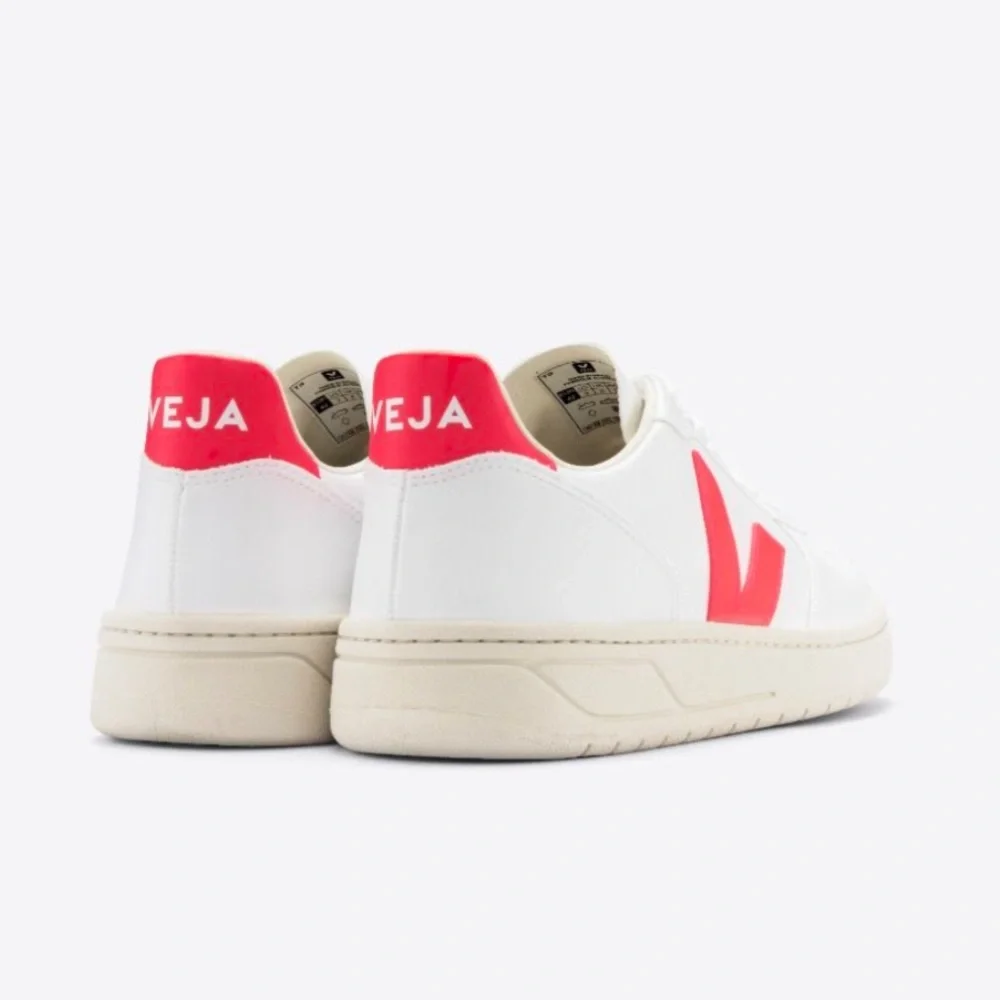 Veja brand new