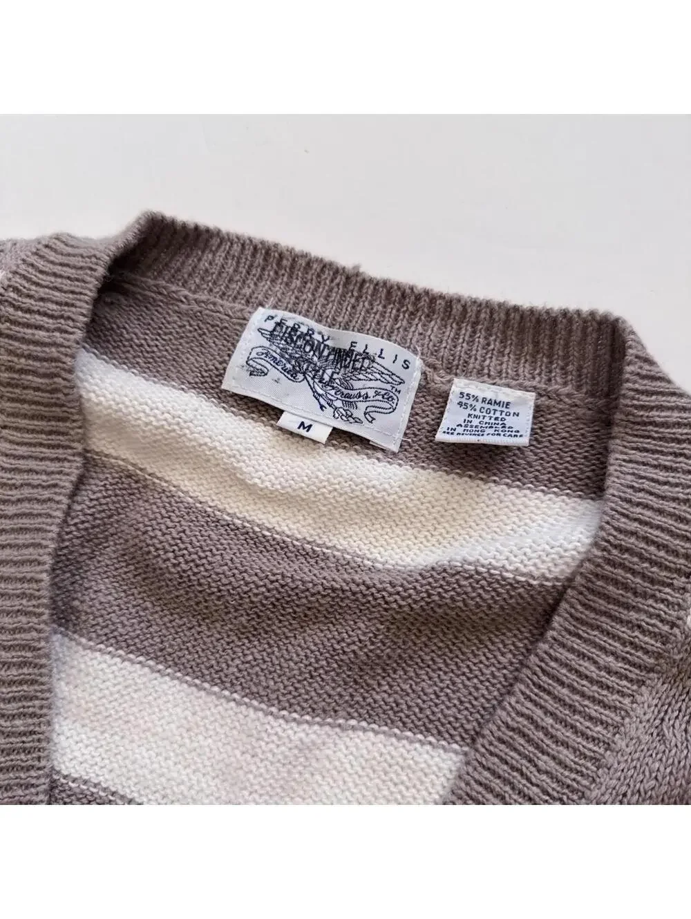 Perry Ellis grey white