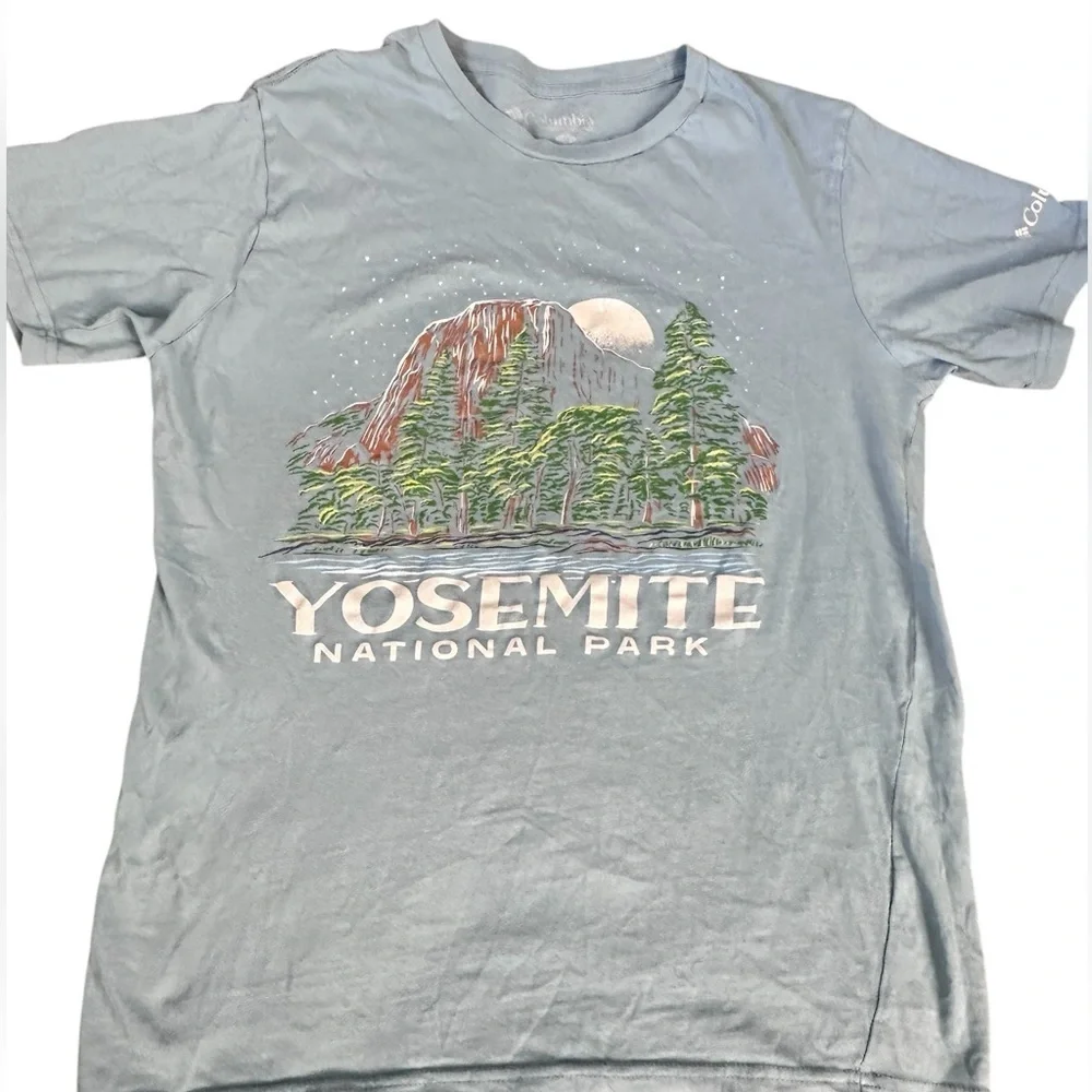 Columbia Yosemite Graphic Tee sz M