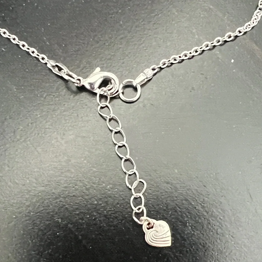 N/A silver tone