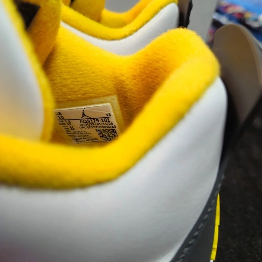 Jordan sz various