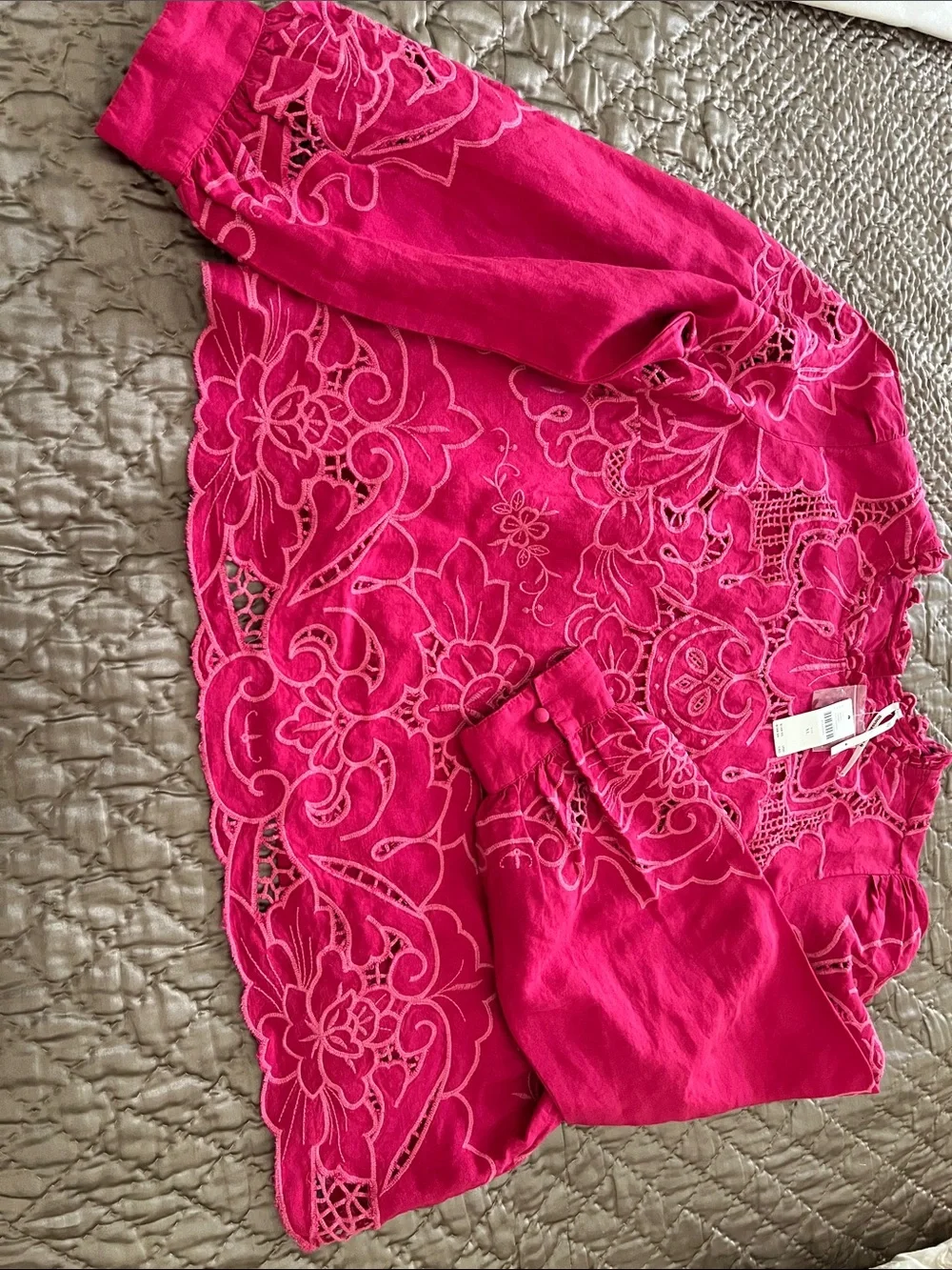 Anthropologie Fuchsia Pink Embroidered Long-Sleeve Blouse Size 14-16.
