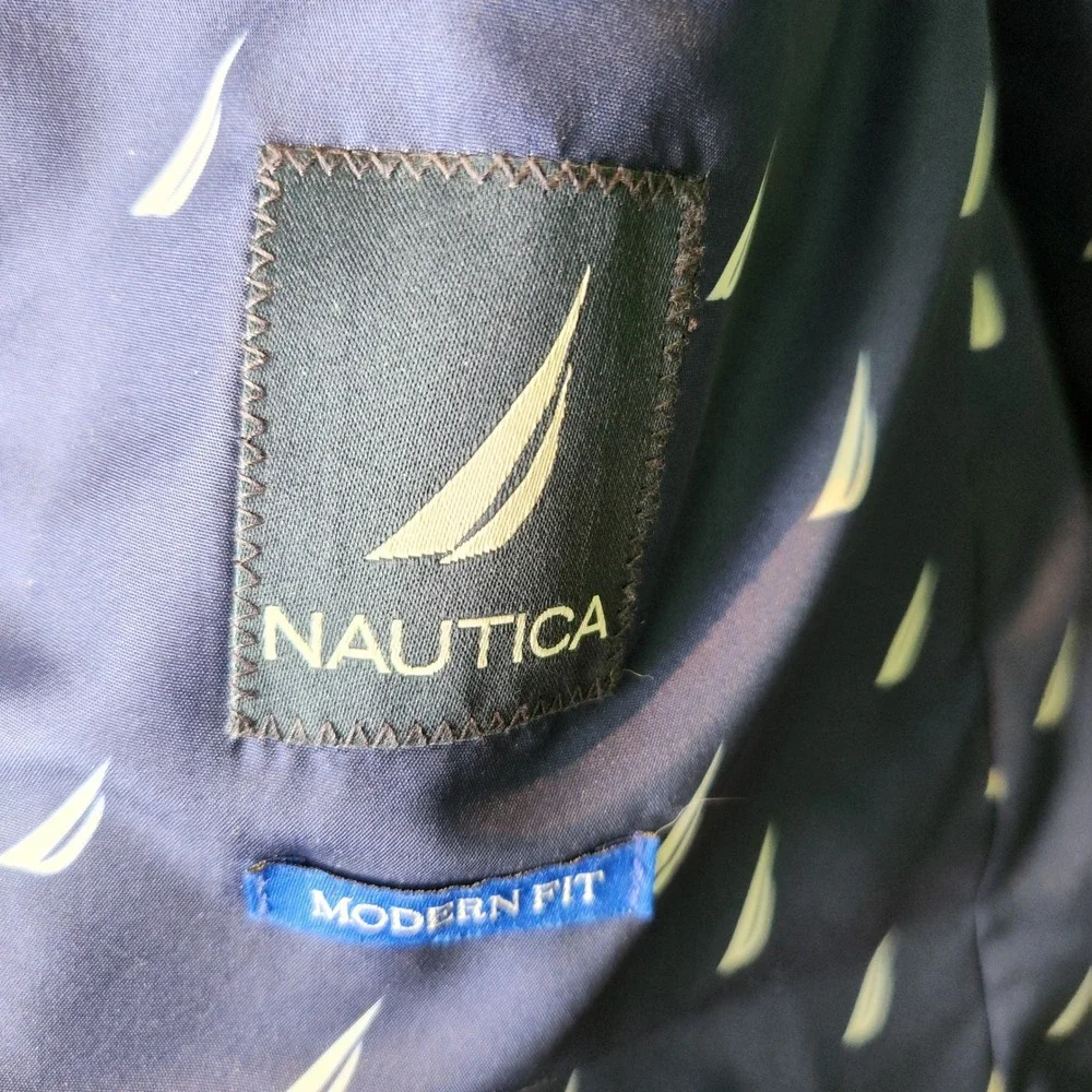 Nautica modern fit