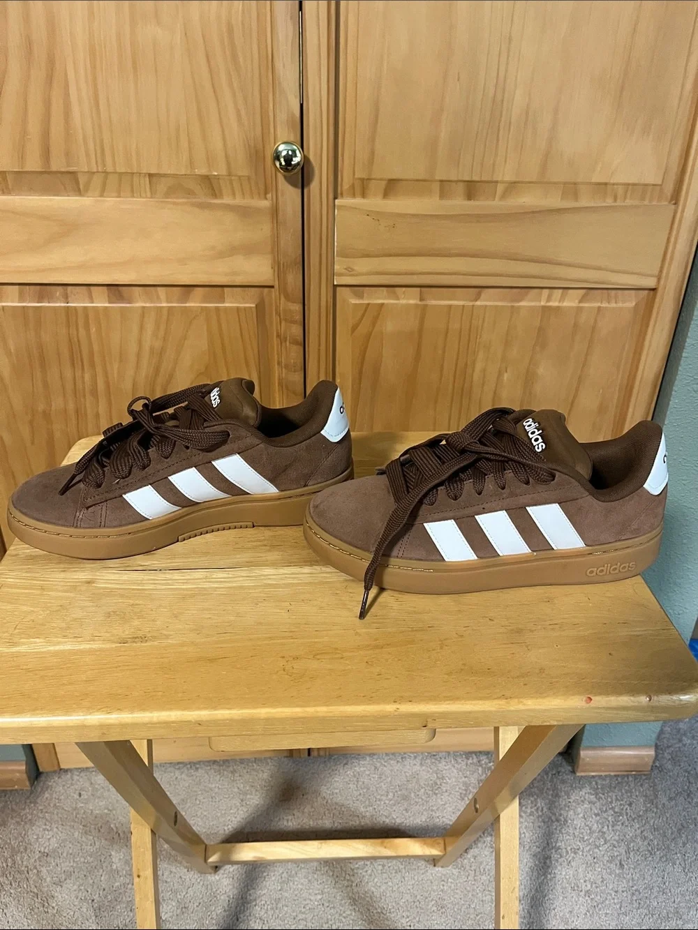 adidas collar contrast