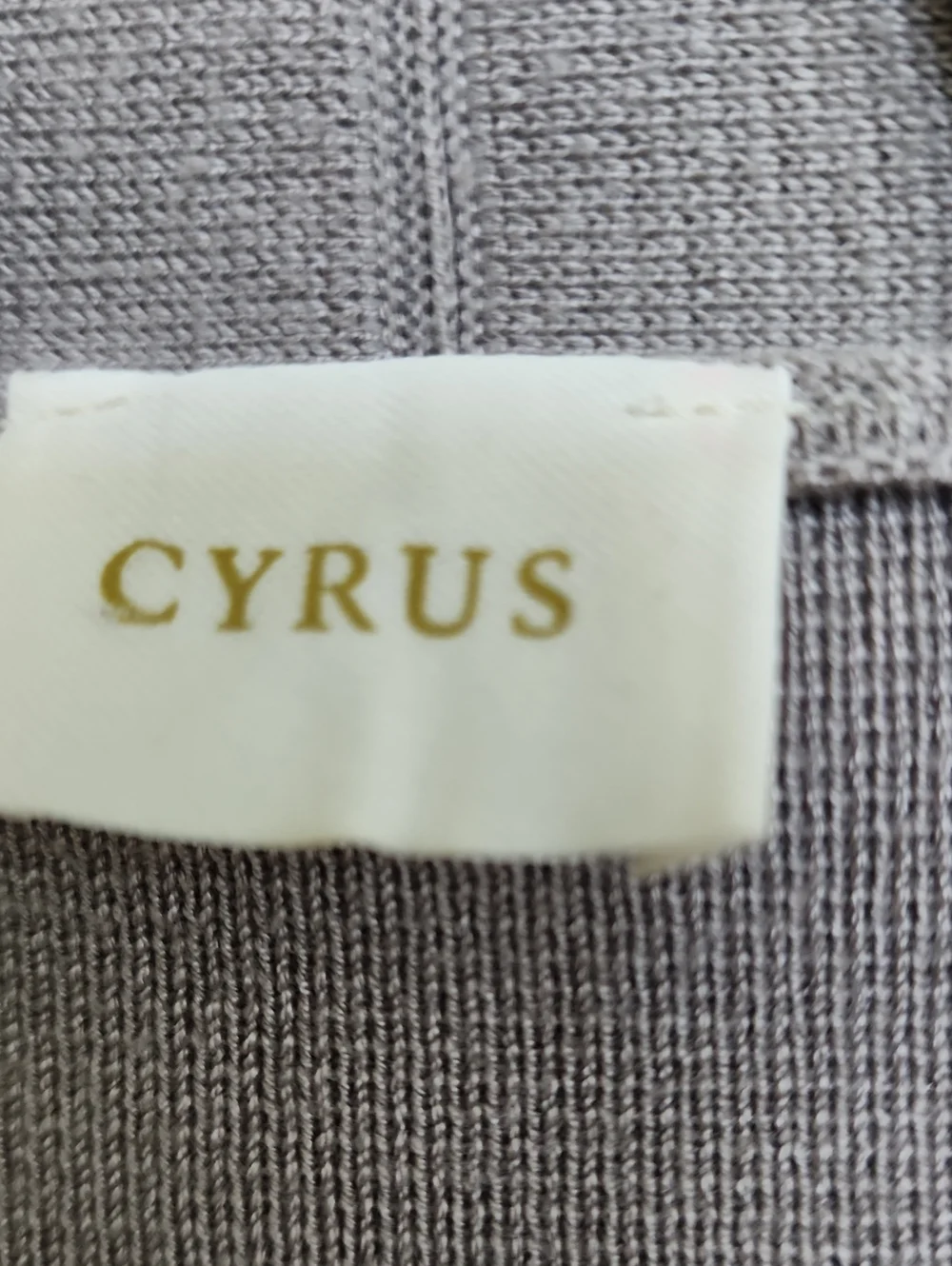 Cyrus soft open