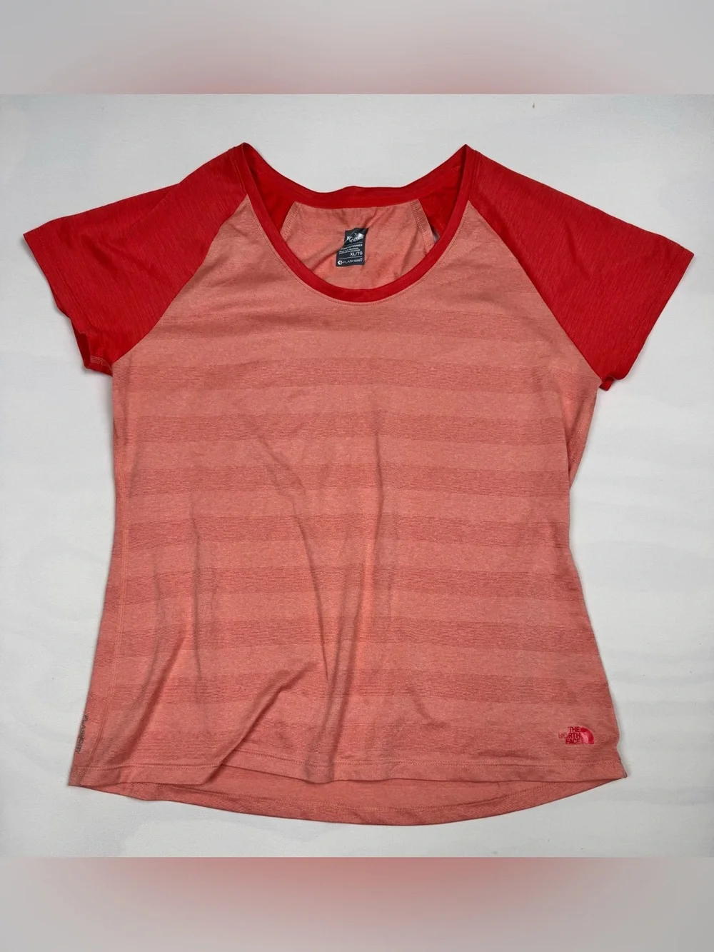 The North Face FlashDry Short Sleeve Tee Pink Women’s XL