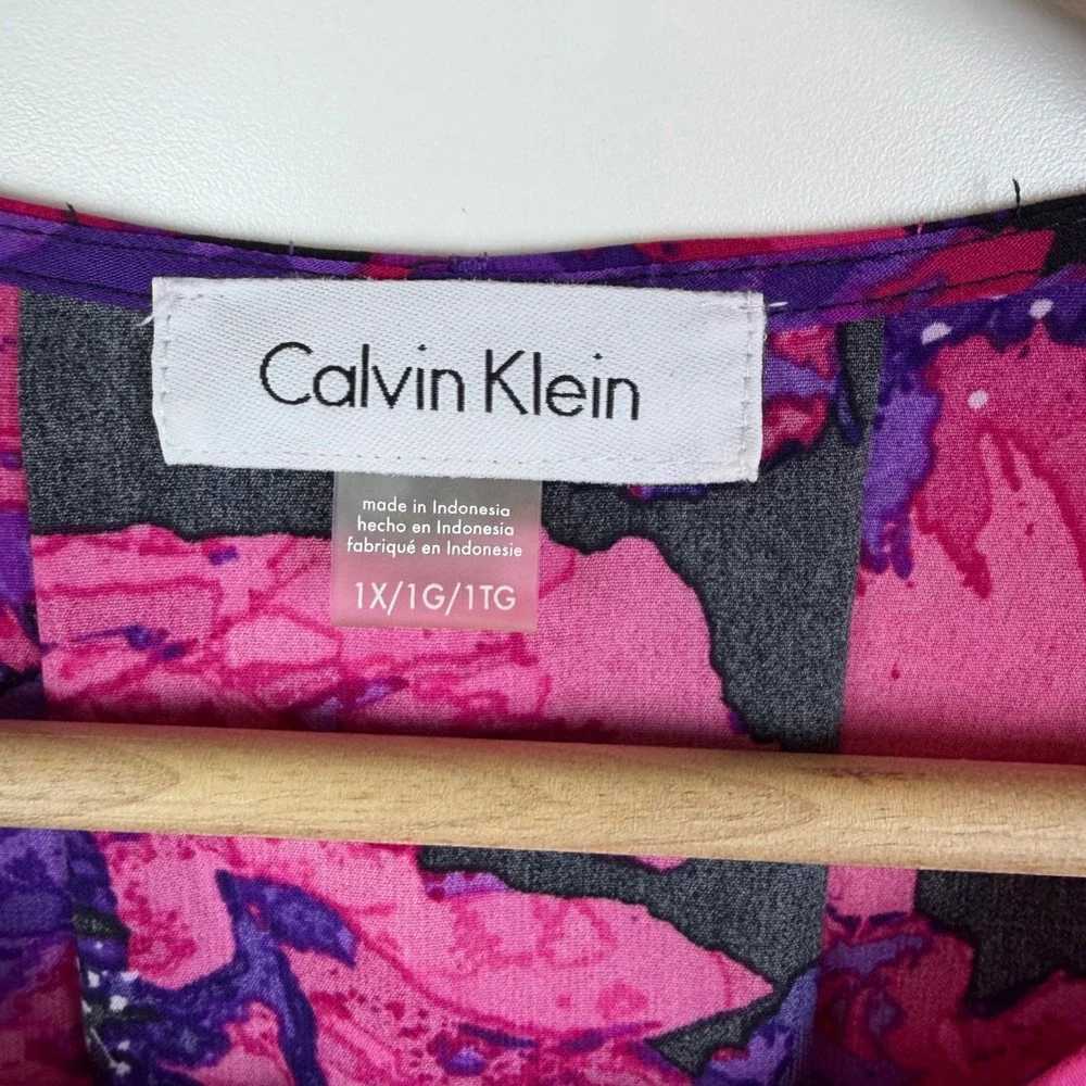 Calvin Klein vibrant floral