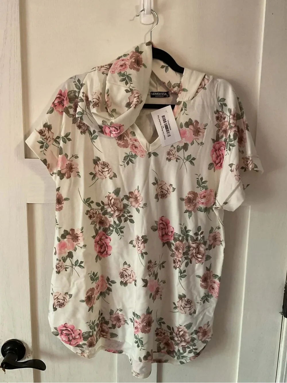 Floral Hooded Short Sleeve Top - White with Pink Roses