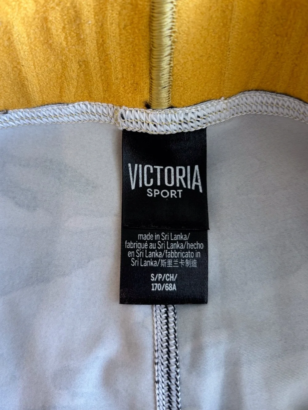 Victorias Secret print sport supportive