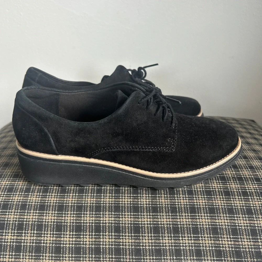 Clarks these collection