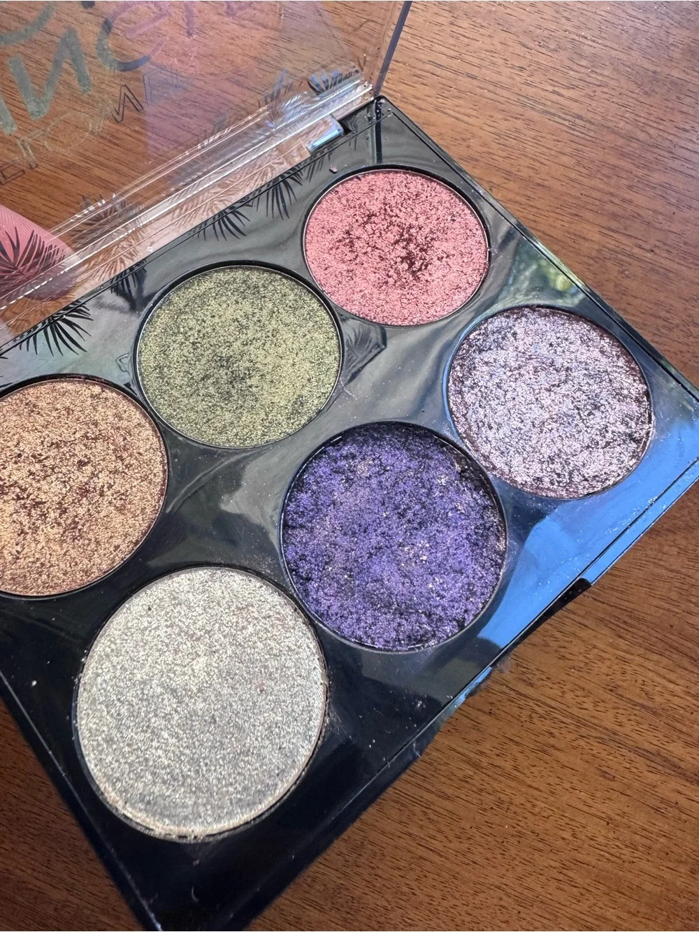 Flower purple eyeshadow