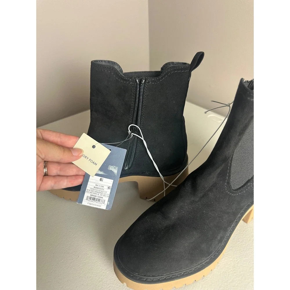 Universal Thread Womens Black Faux Suede Lug Sole Chelsea Ankle Boots Size 6.5