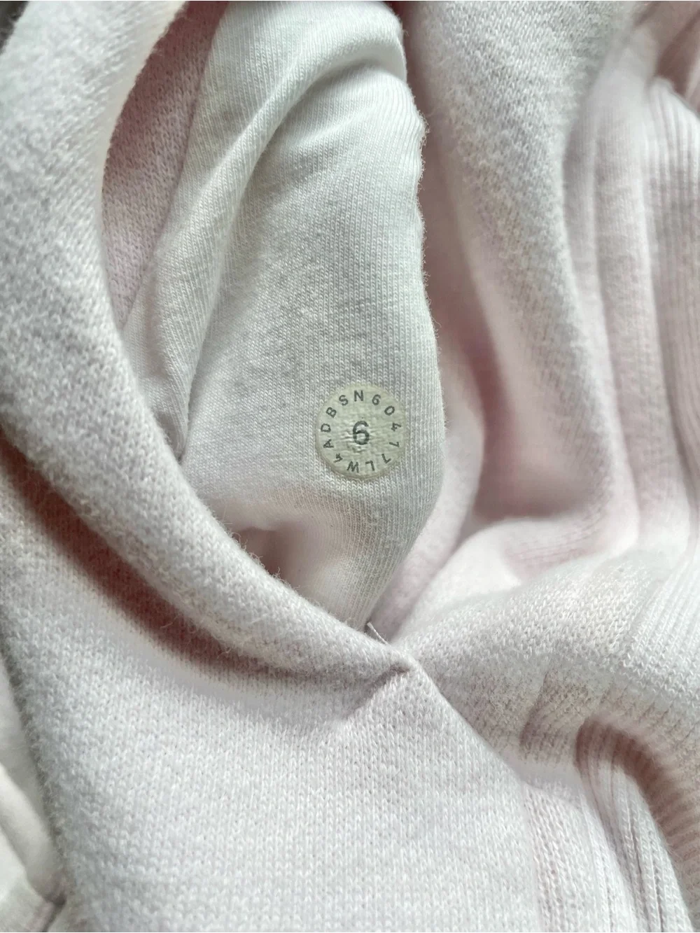 lululemon athletica pre owned