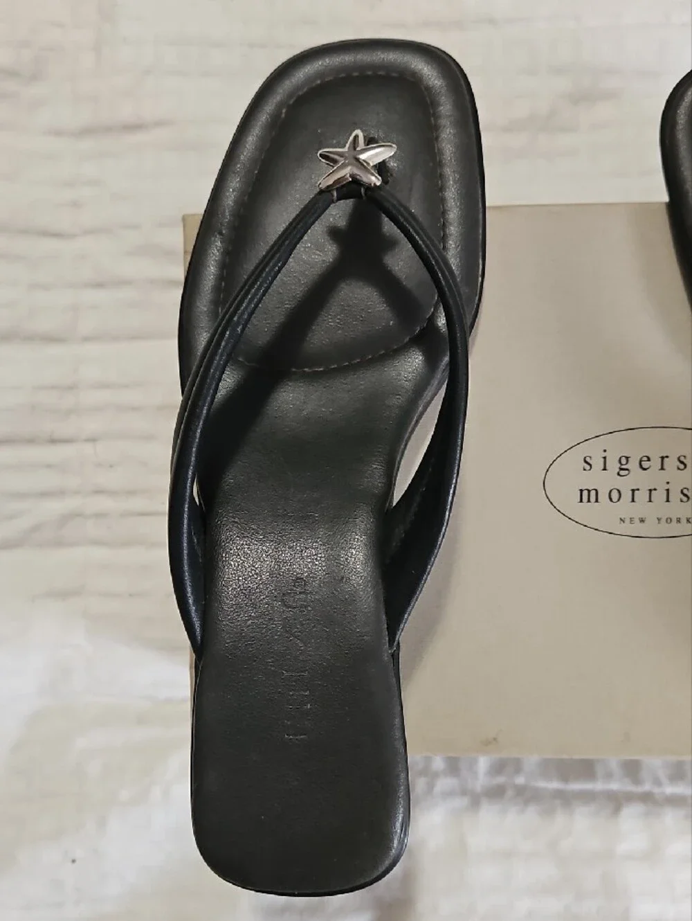 Sigerson Morrison sleek black