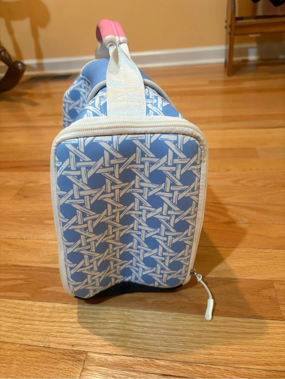 Kanga Cooler Bag Insulated Carry Handle Blue/White The Beaufort Bonnet Compay