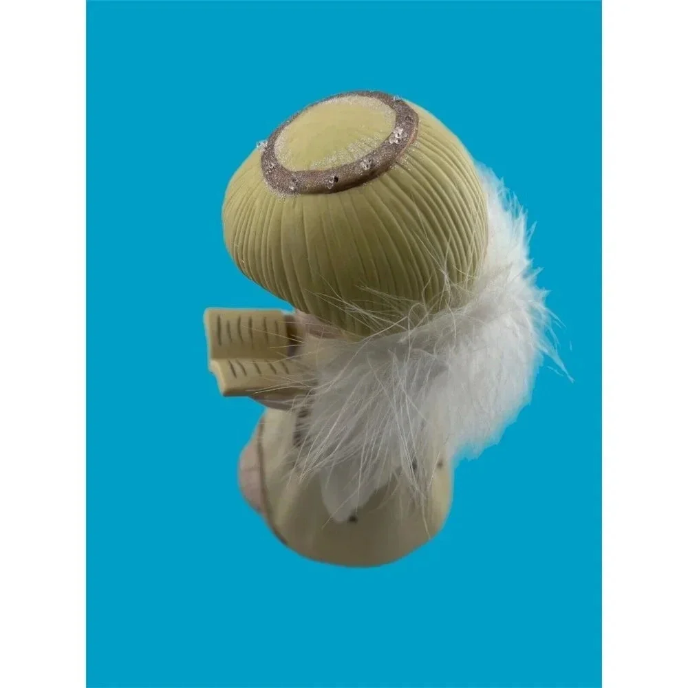 Choir Angel Ceramic Lights Up Changes Colors On Off Switch Battery Operated