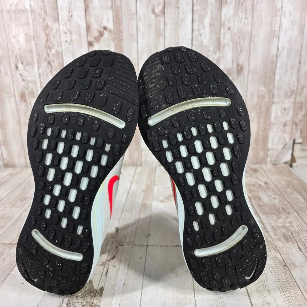Nike enhance reliable red