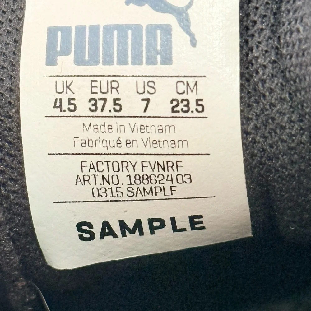 Puma size woman’s