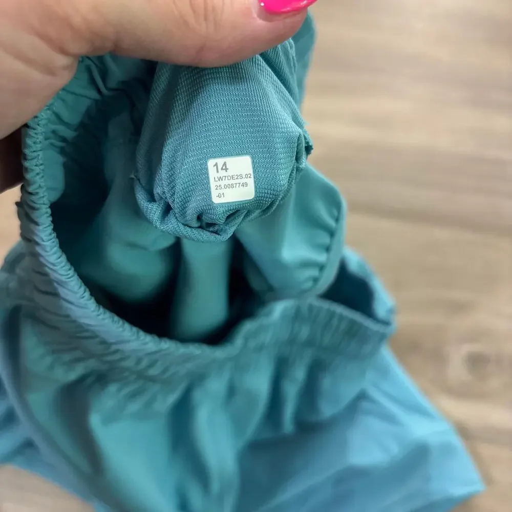 lululemon athletica brand new