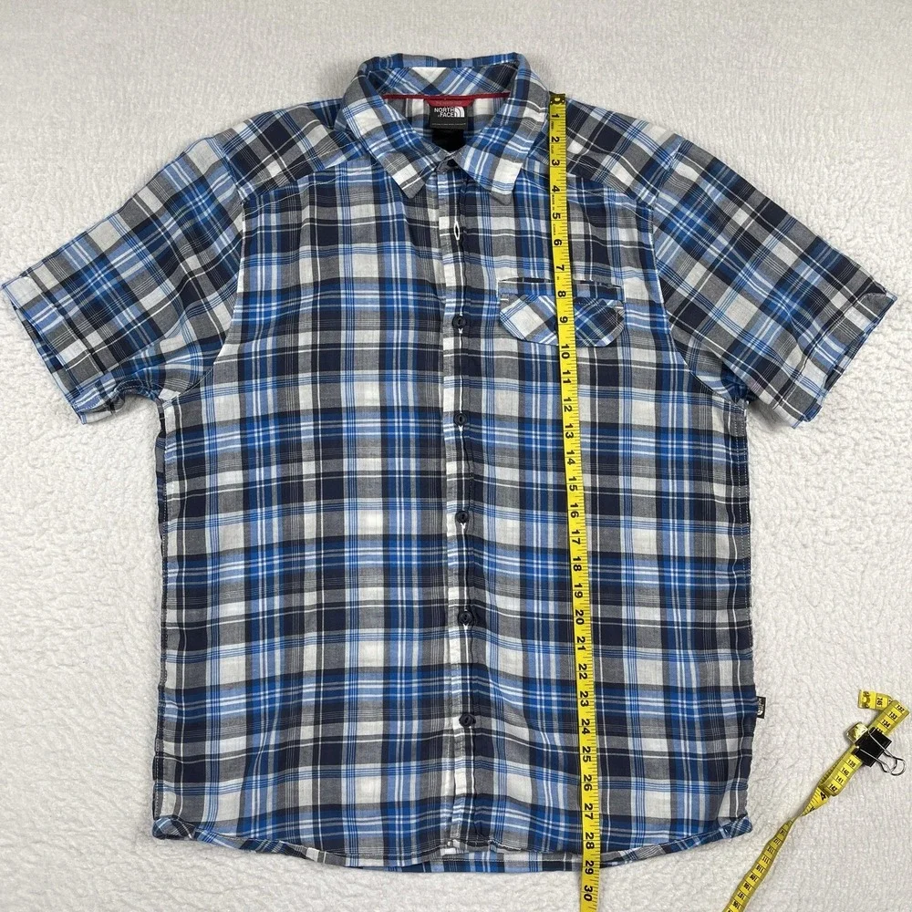 The North Face button missing