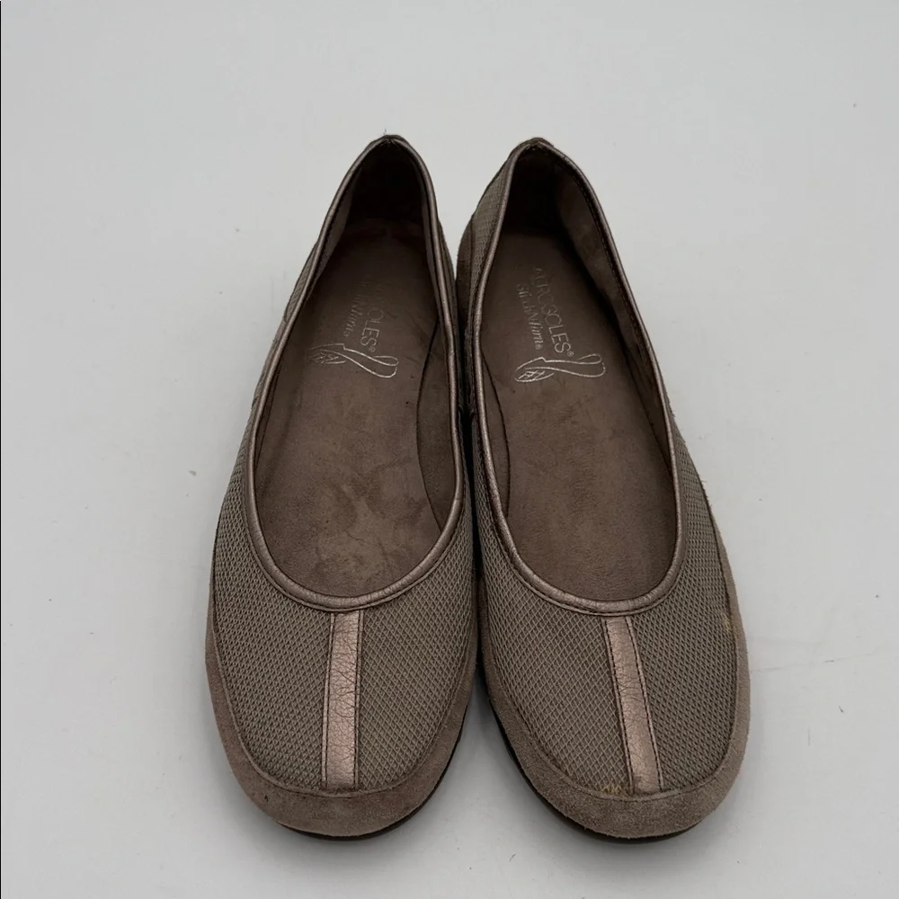 AEROSOLES approx ideal wedge