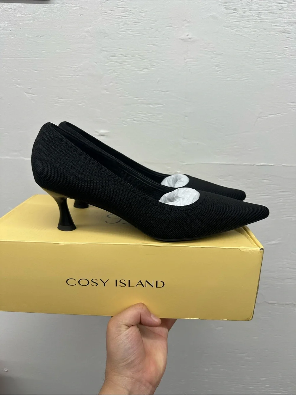 N/A kitten heels