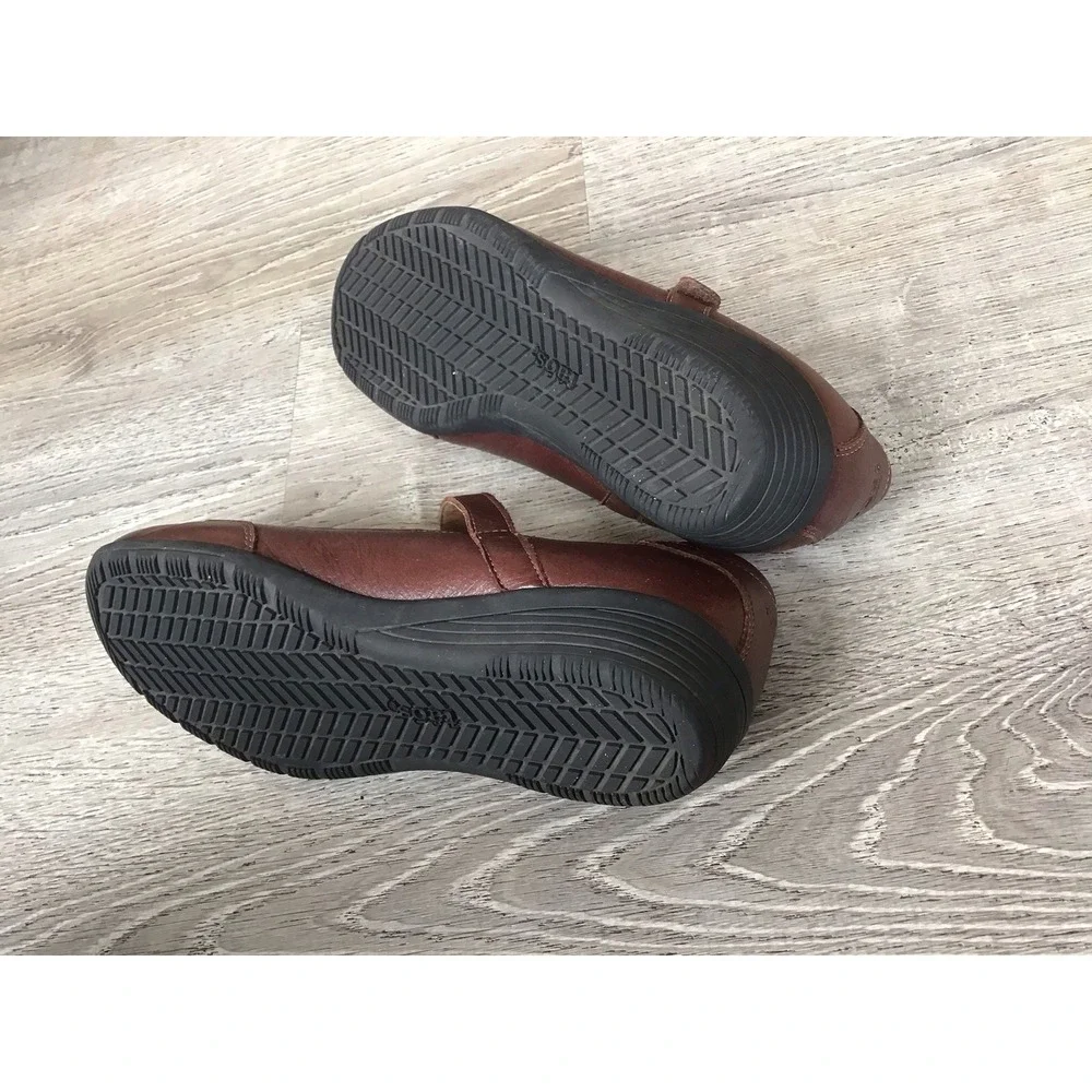 Taos Footwear welcome my