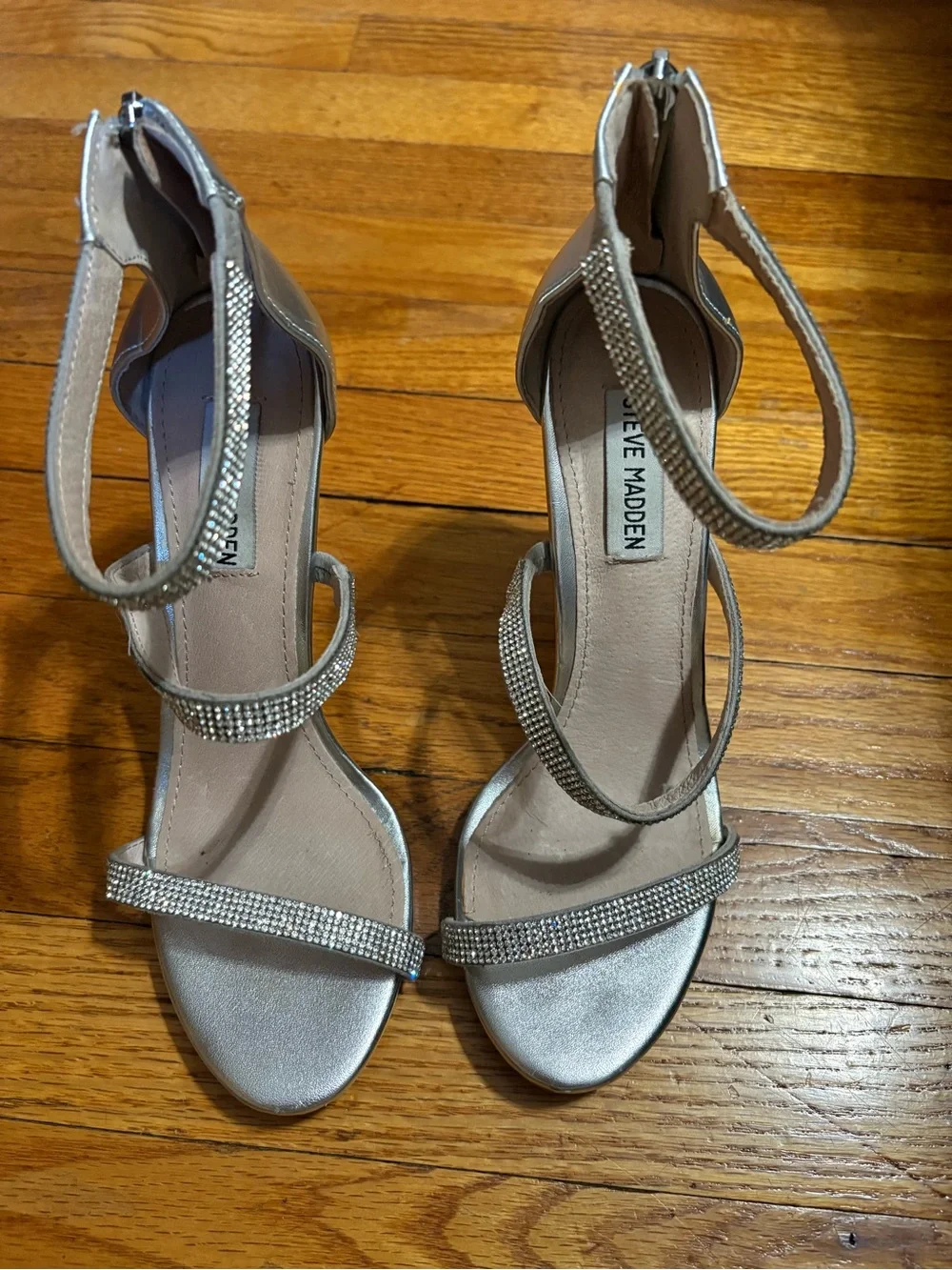 Steve Madden chic silver