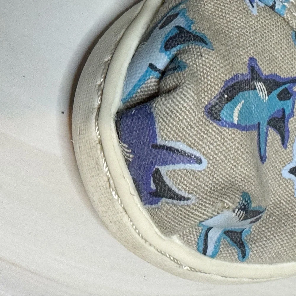 Toms 🦈 toddler