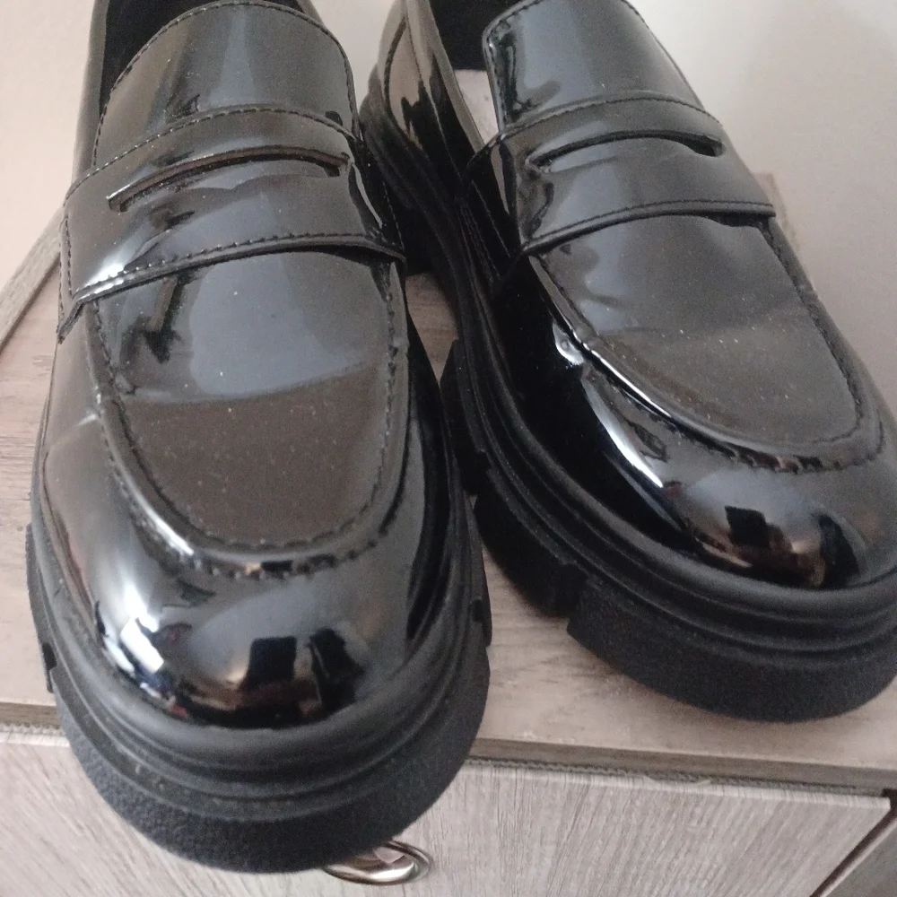 Amazon patent leather
