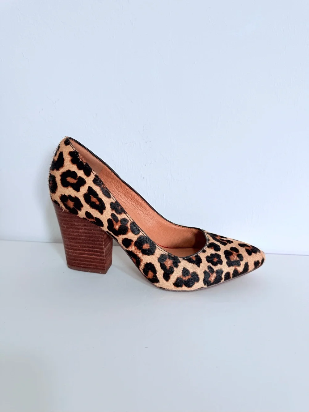DSW chic crown