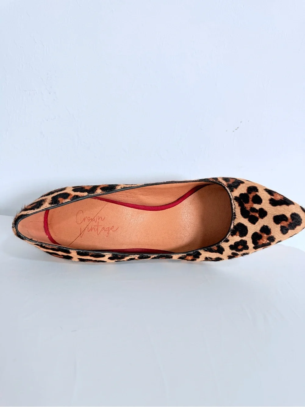 DSW chic crown