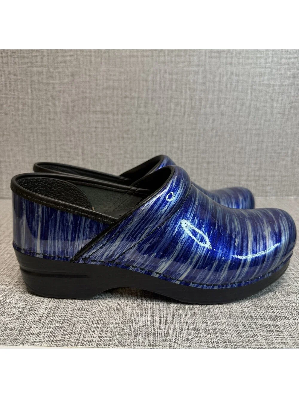 Dansko product pair