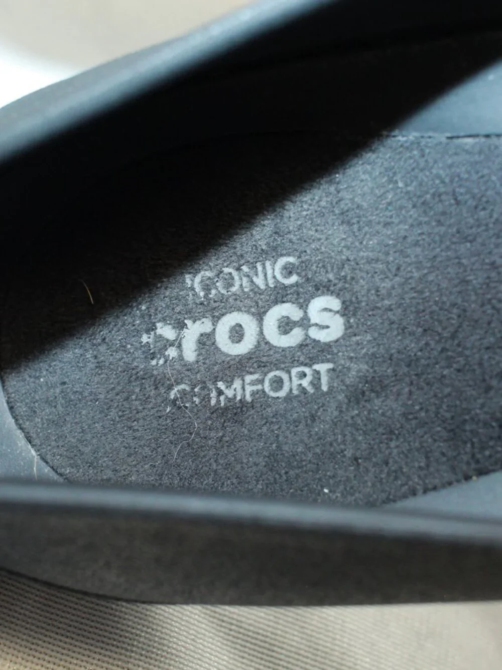 CROCS #203433 style flats