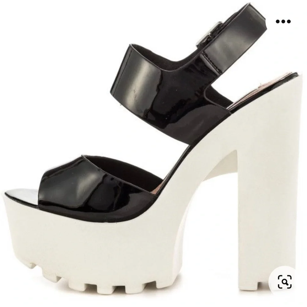 Steve Madden authentic upper box