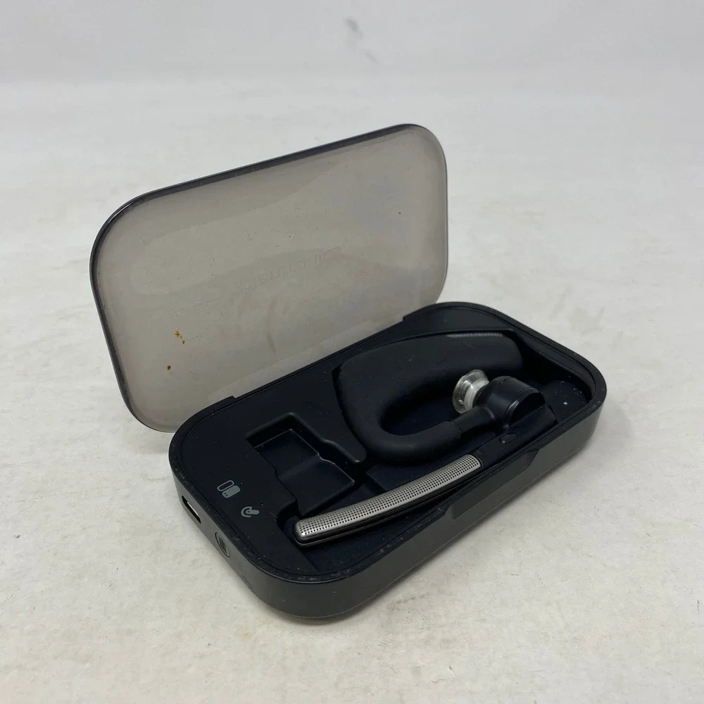 Plantronics Voyager Legend‎ Bluetooth Headset with Charging Case Black Untested