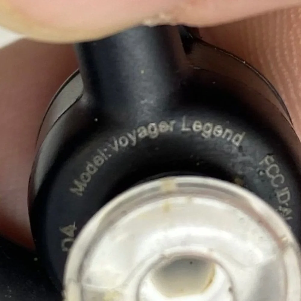 Plantronics voyager legend