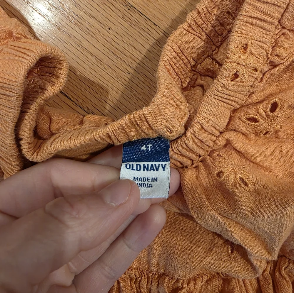 Old Navy euc 4t