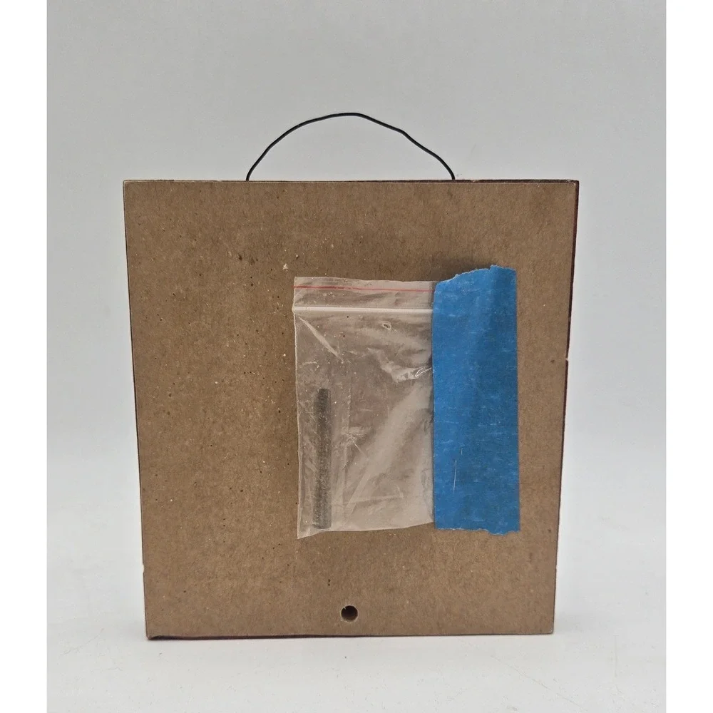 N/A small square