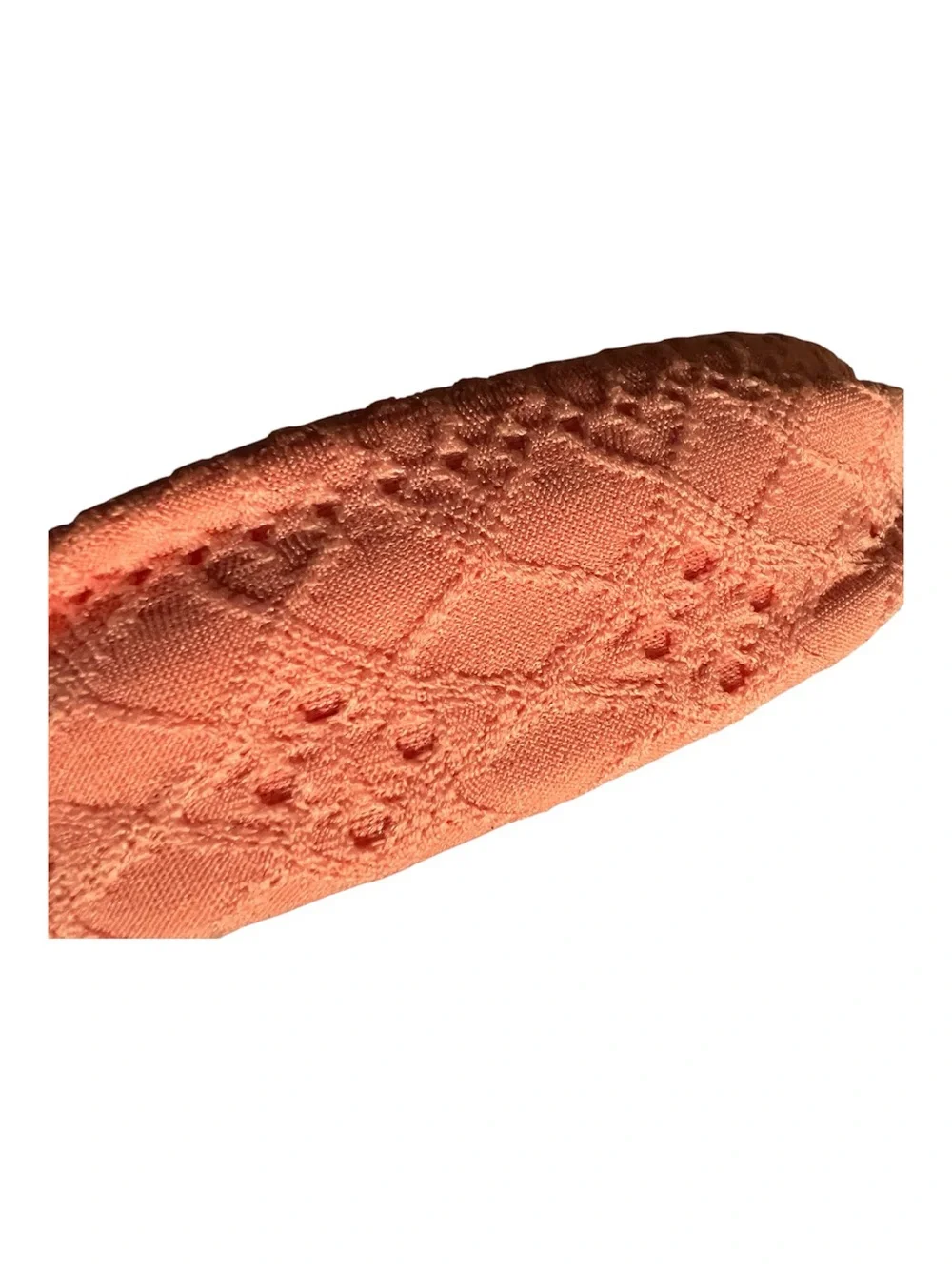 btween coral pink