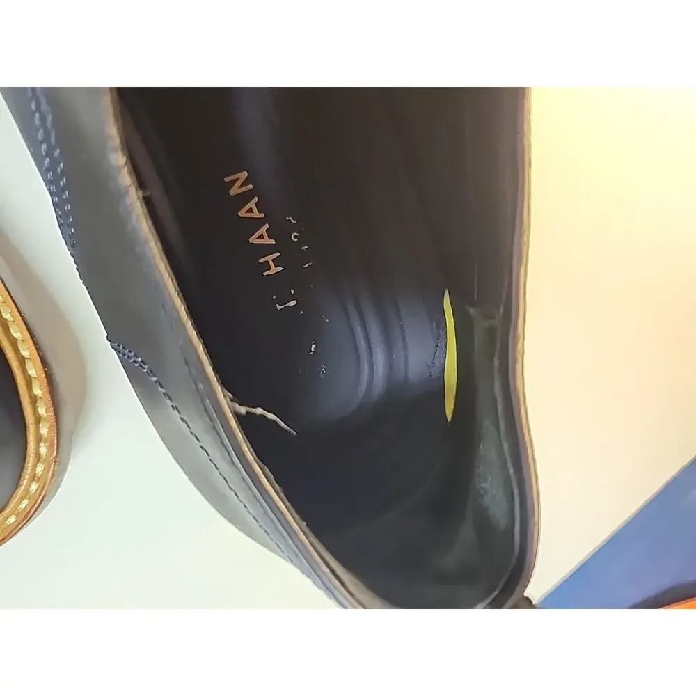 Cole Haan leather cole details