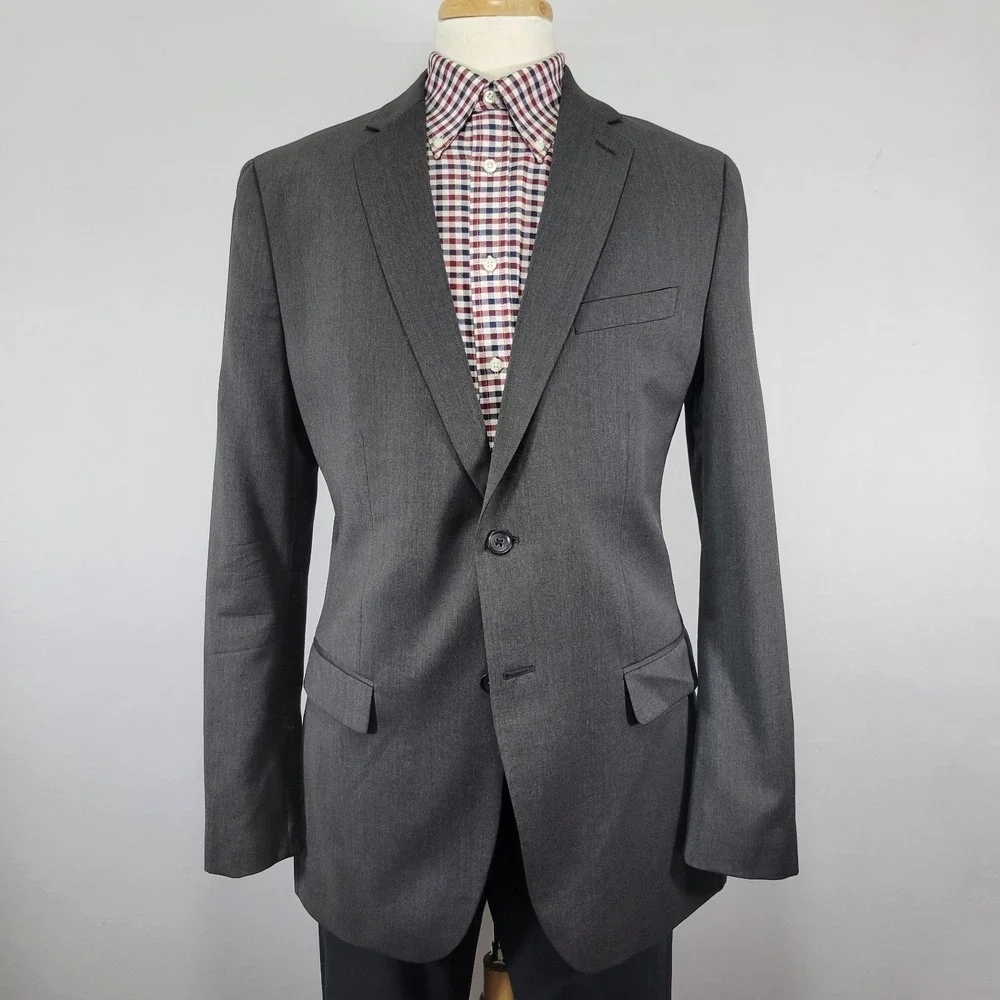 Banana Republic Men's Sport Coat Blazer Two Button‎ Charcoal Lanicifio Wool 42L