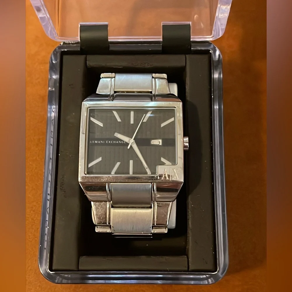 A/X Armani Exchange elevate your