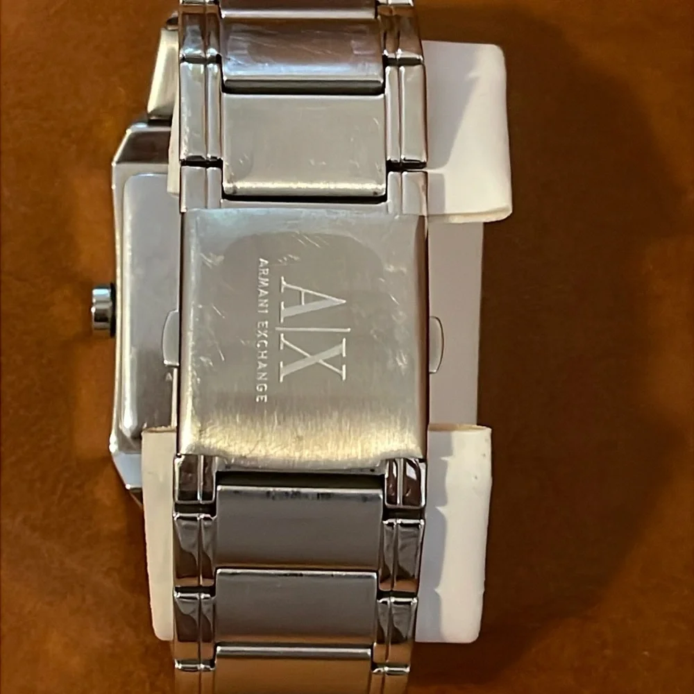 A/X Armani Exchange elevate your