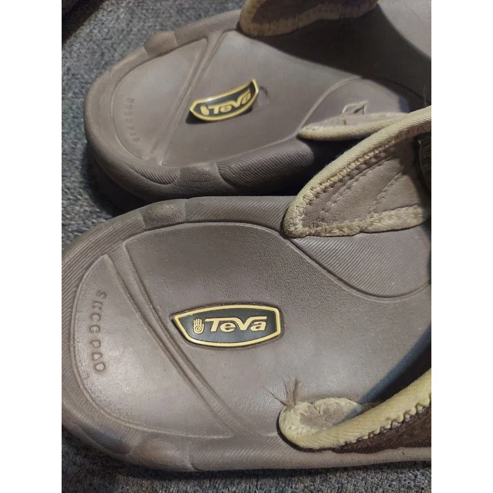Teva footwear color comfortable