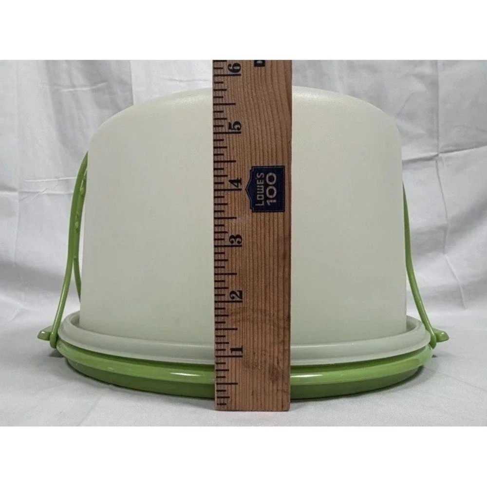 Tupperware this vintage